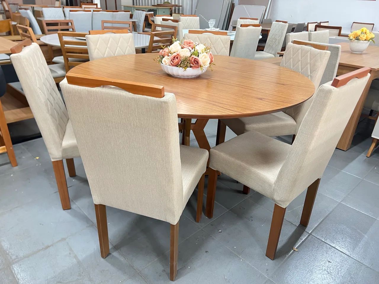 Mesa de madeira resistente à pronta entrega