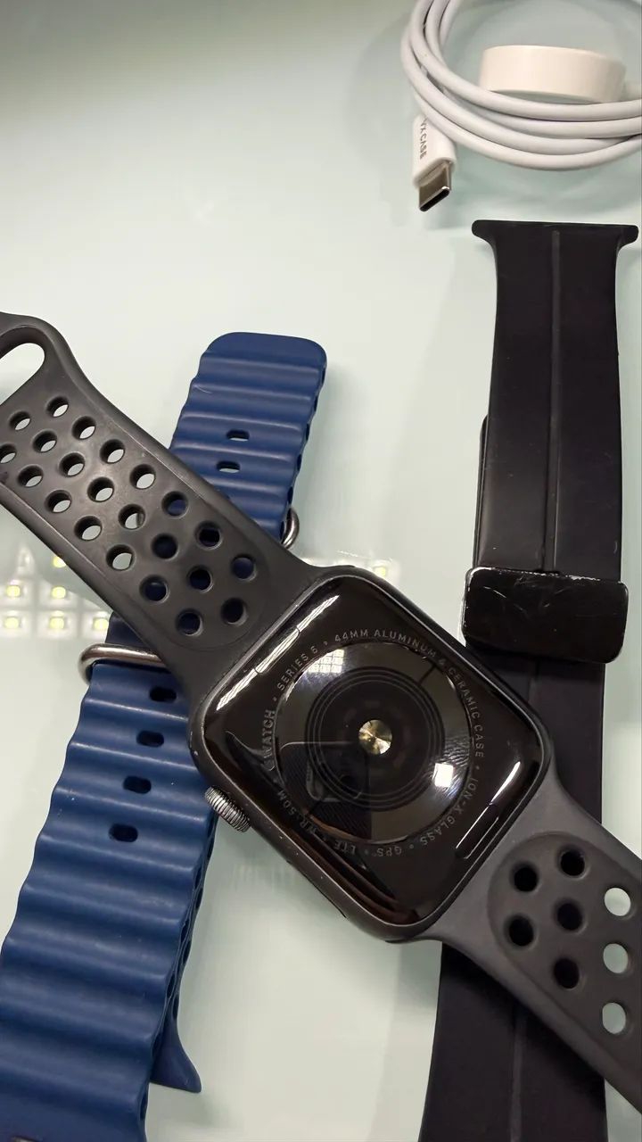 Apple Watch Nike Series 5 44 mm GPS + Celular (LTE) Original Apple - Foto 3