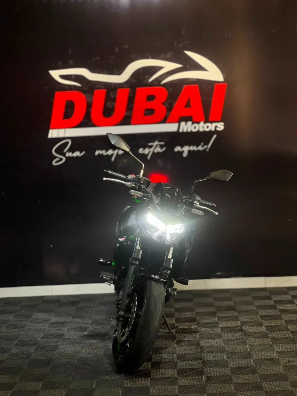 Kawasaki Z 650 - Foto 4