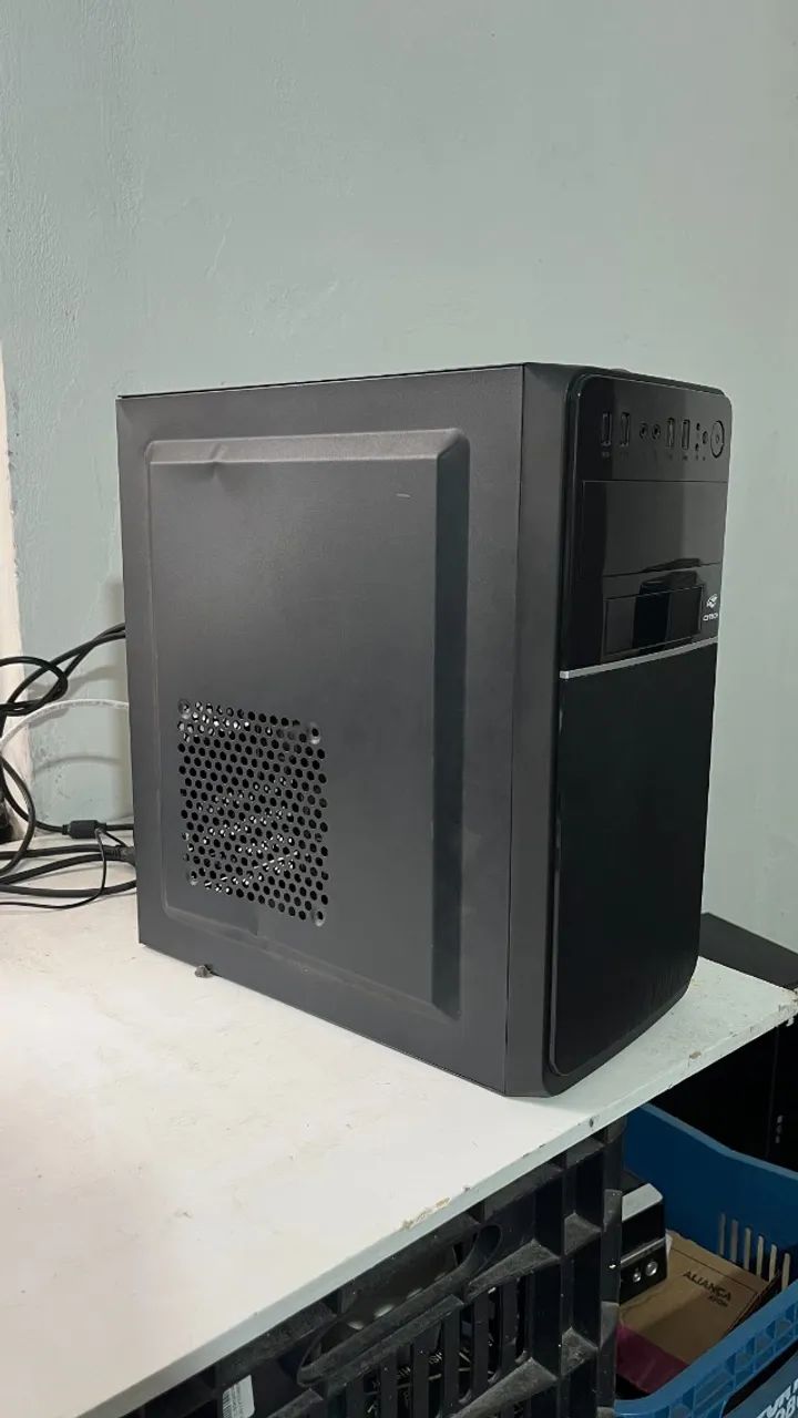 PC de Escritório - Computador Desktop Funcionando Perfeitamente