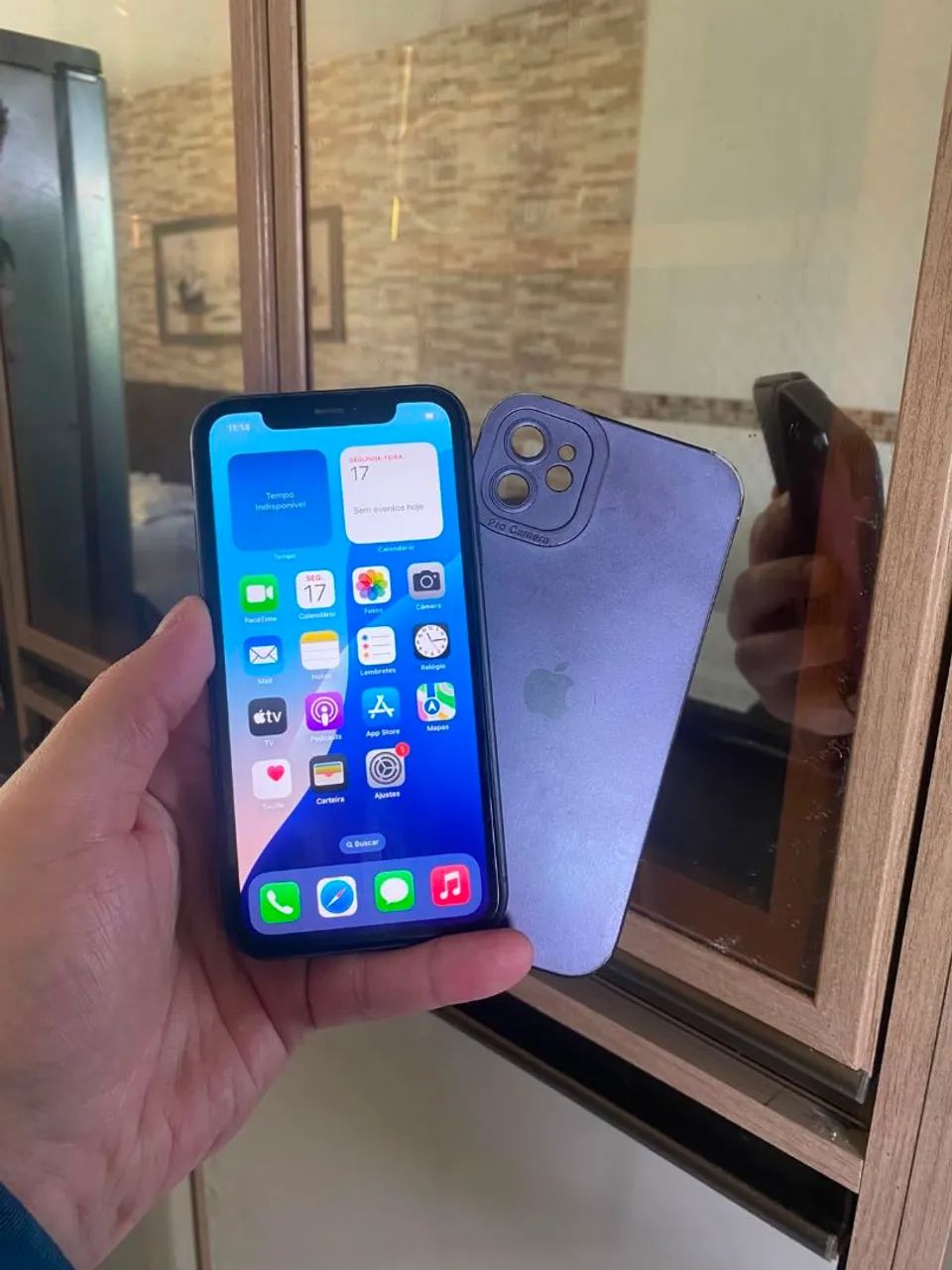 iPhone 11 64gb perfeito estado! 