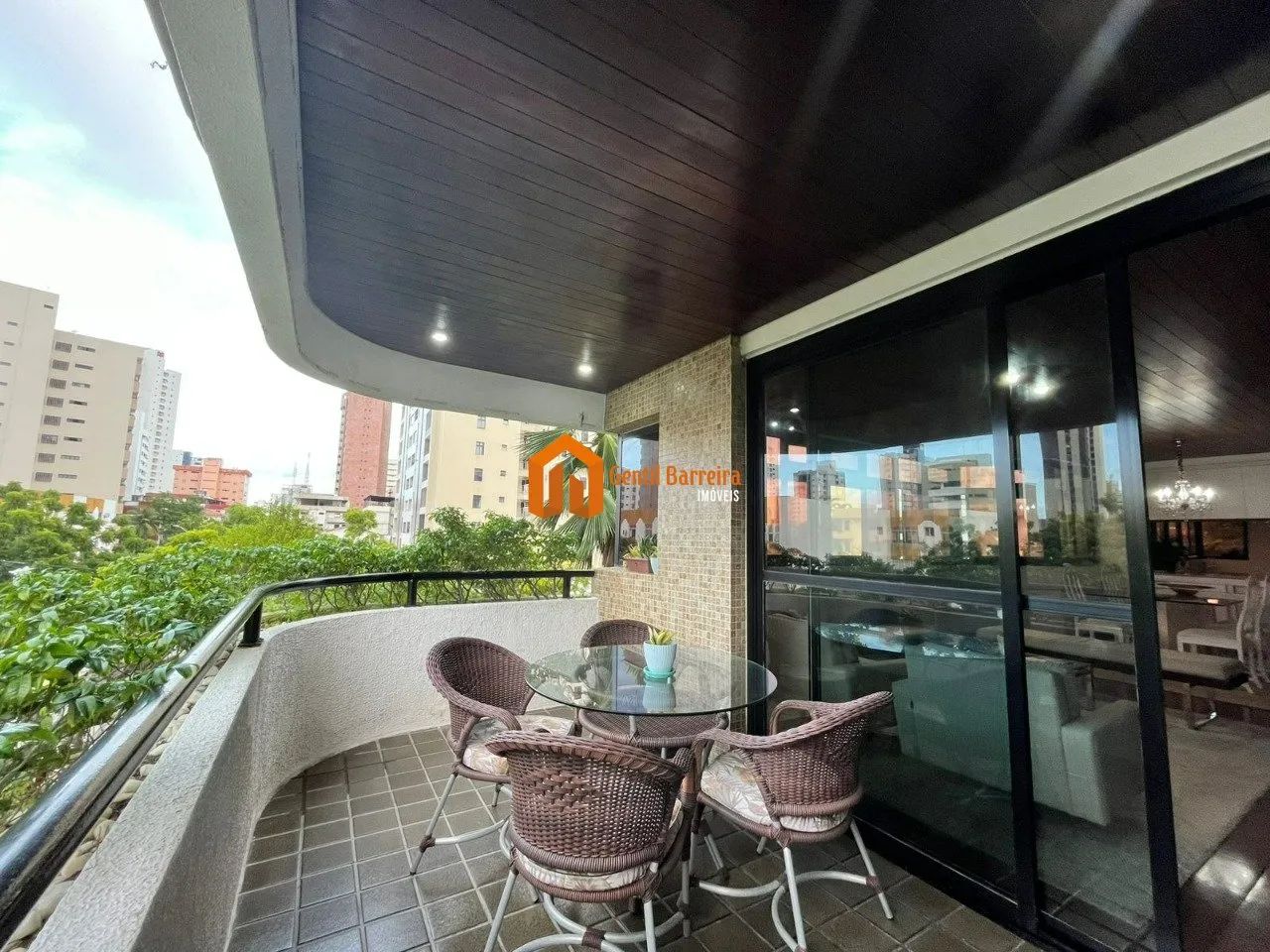 Apartamento à Venda no bairro Aldeota com 157m² - Foto 2