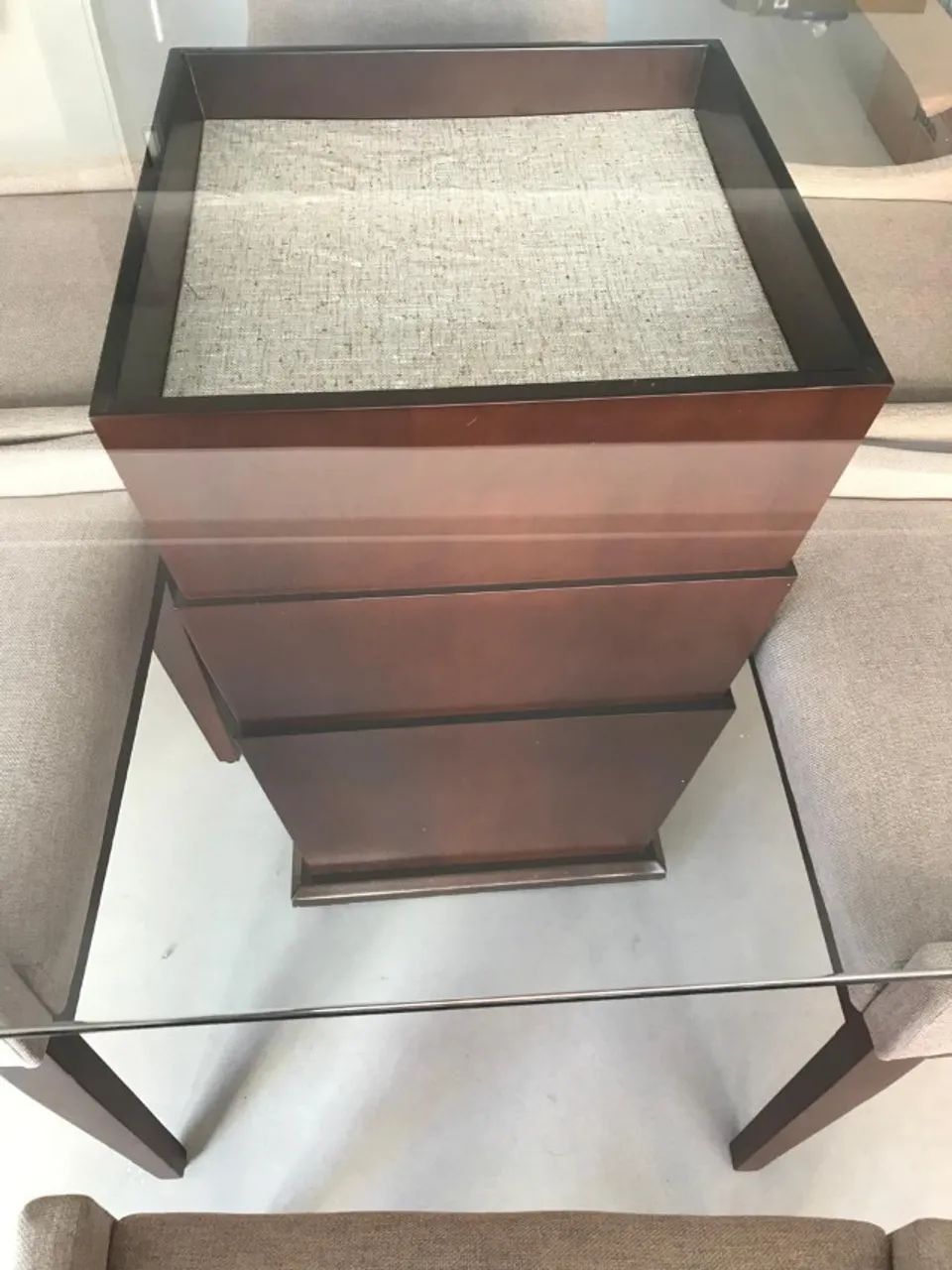 Mesa com tampo de vidro - Foto 5