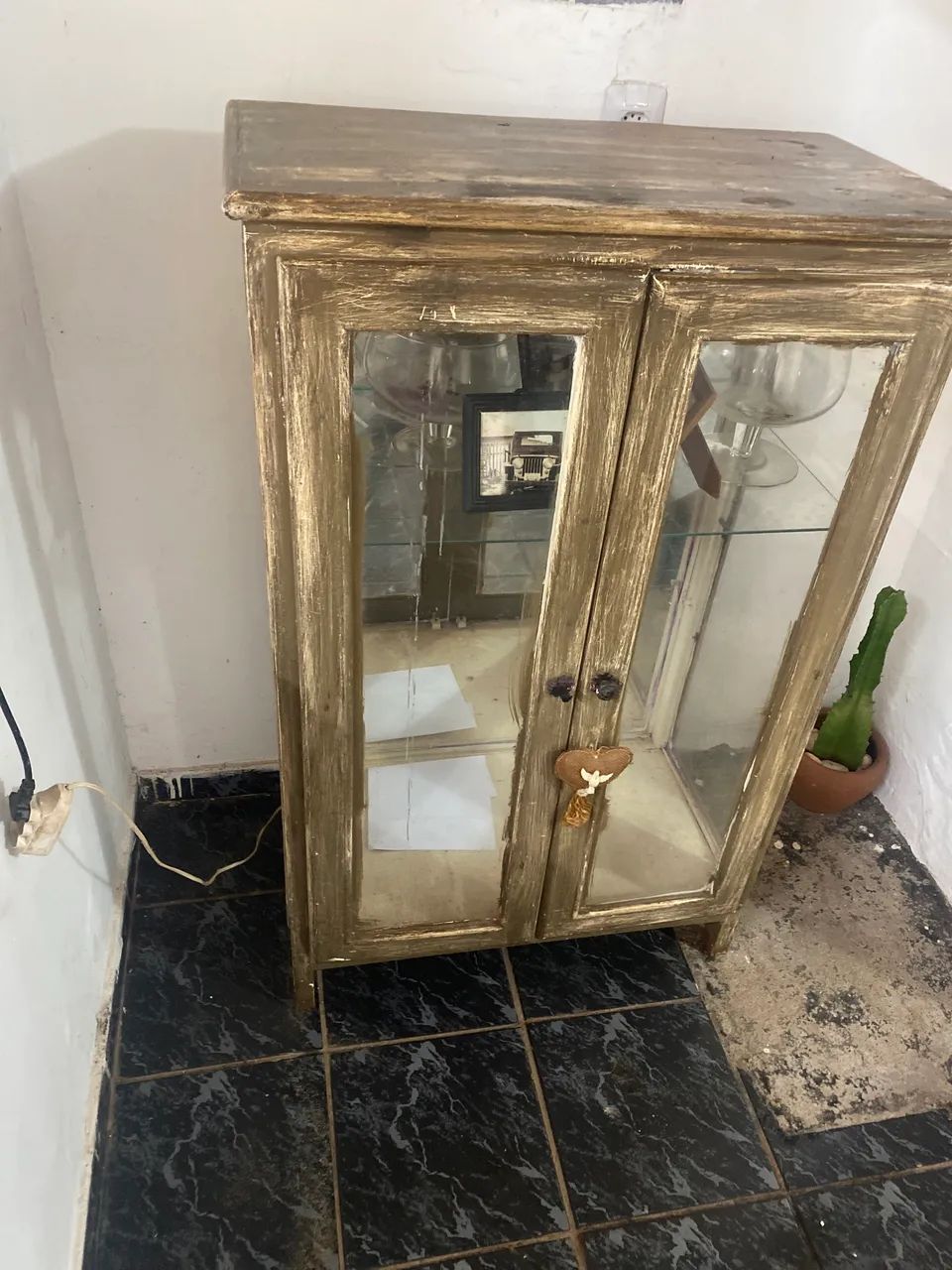 Cristaleira  - Foto 2