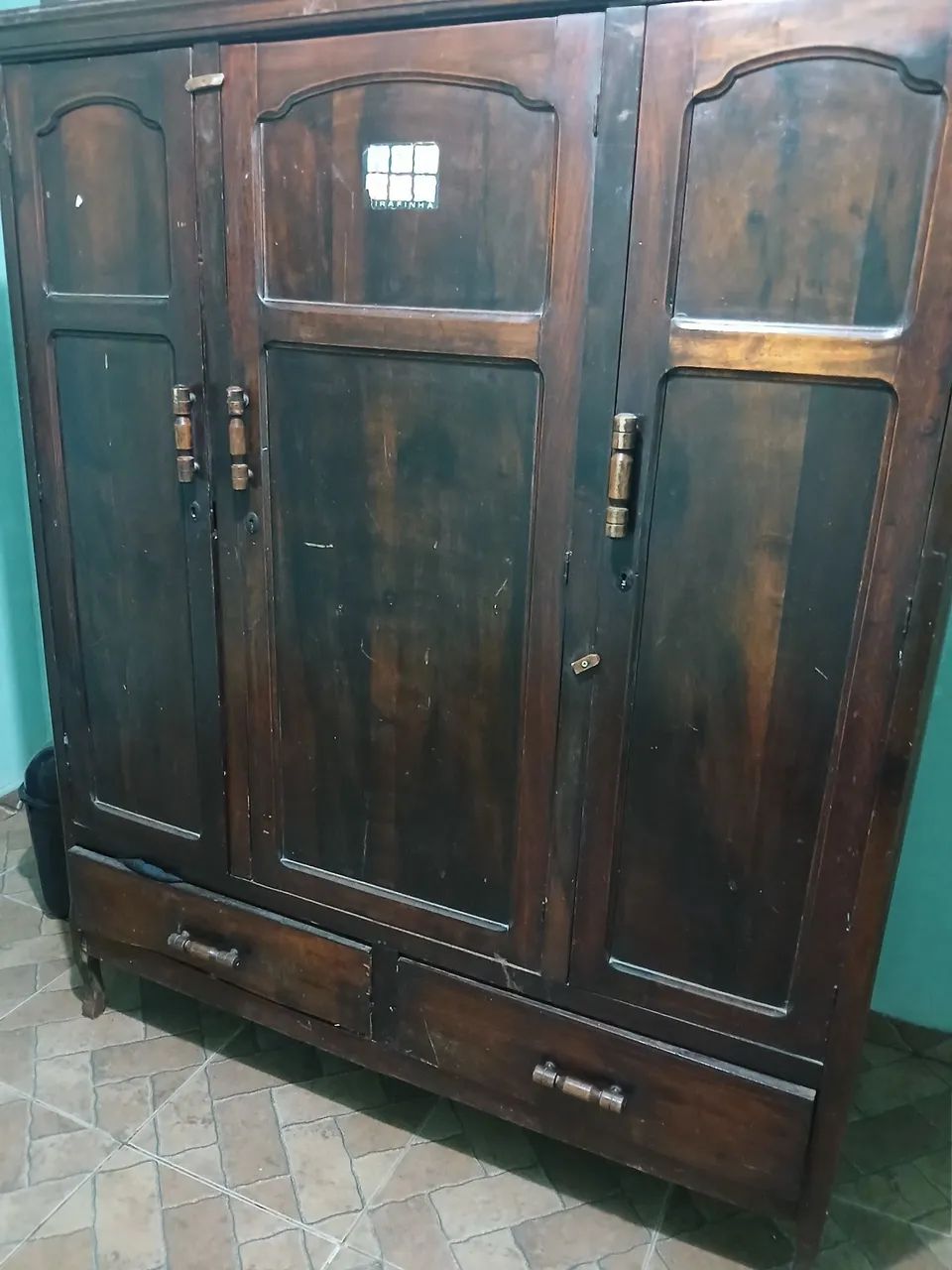 Guarda roupa madeira pura  - Foto 2