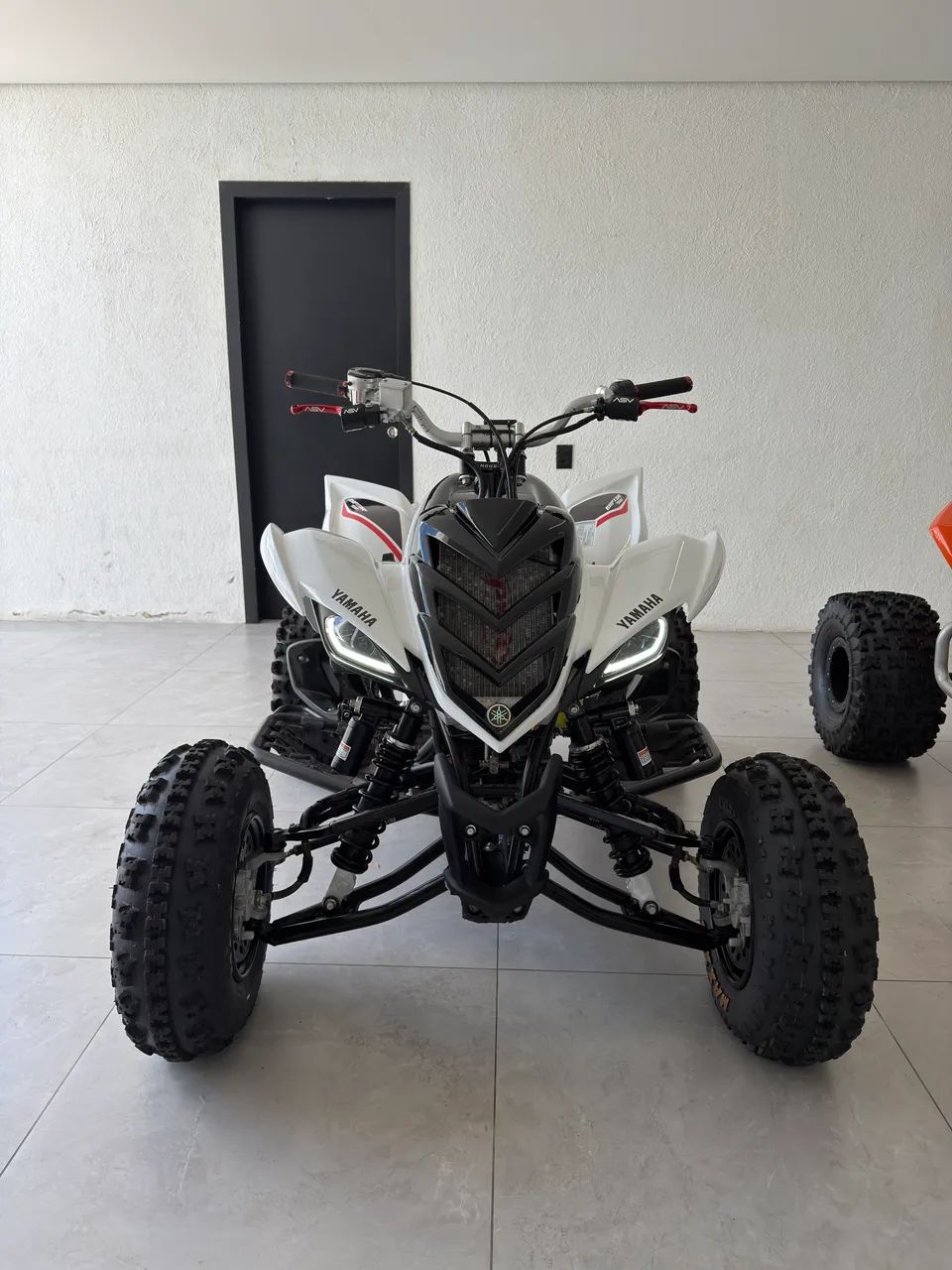 Quadriciclo Raptor 700