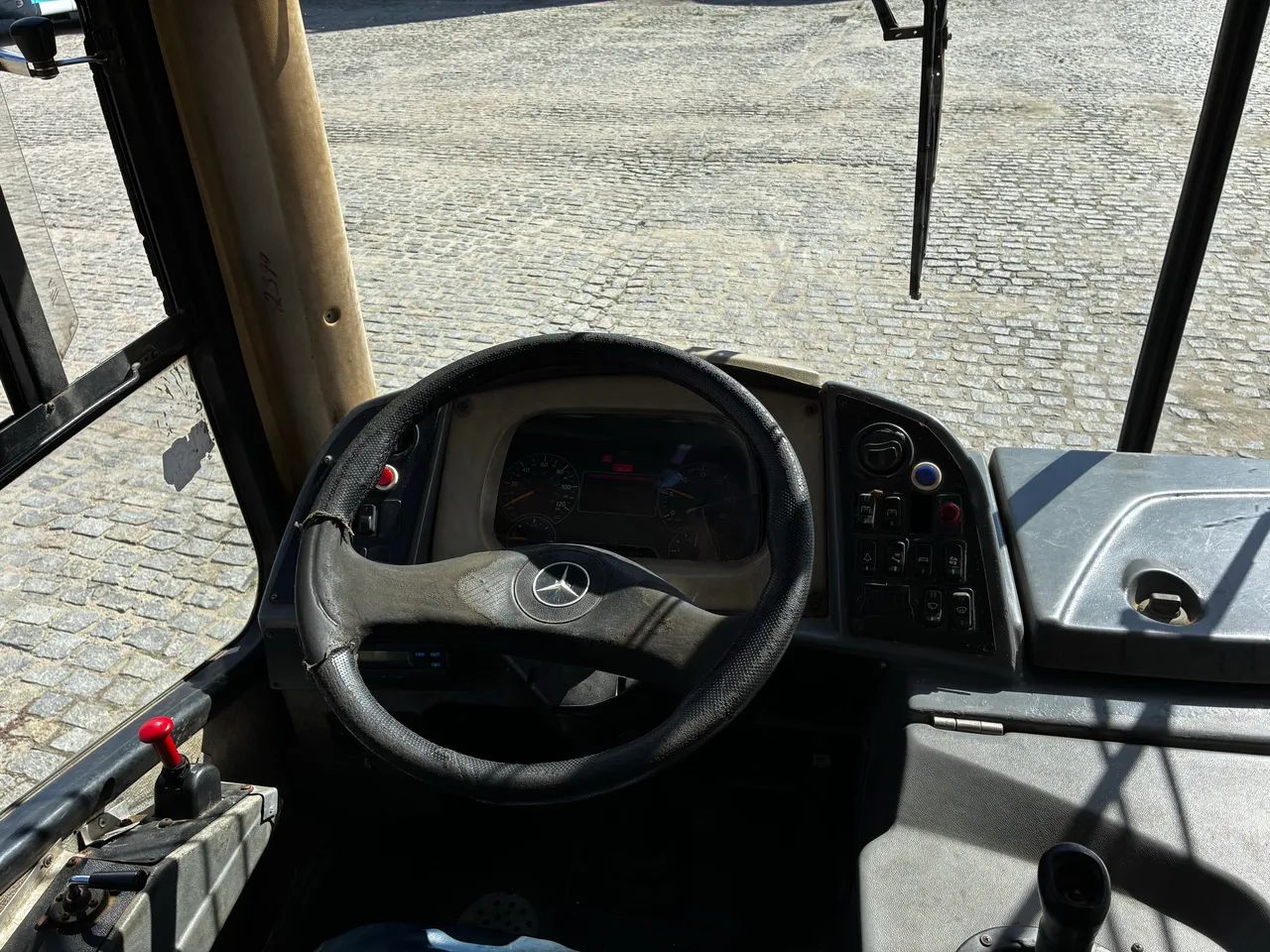 Comil mb 1721 2012/12 - Foto 2