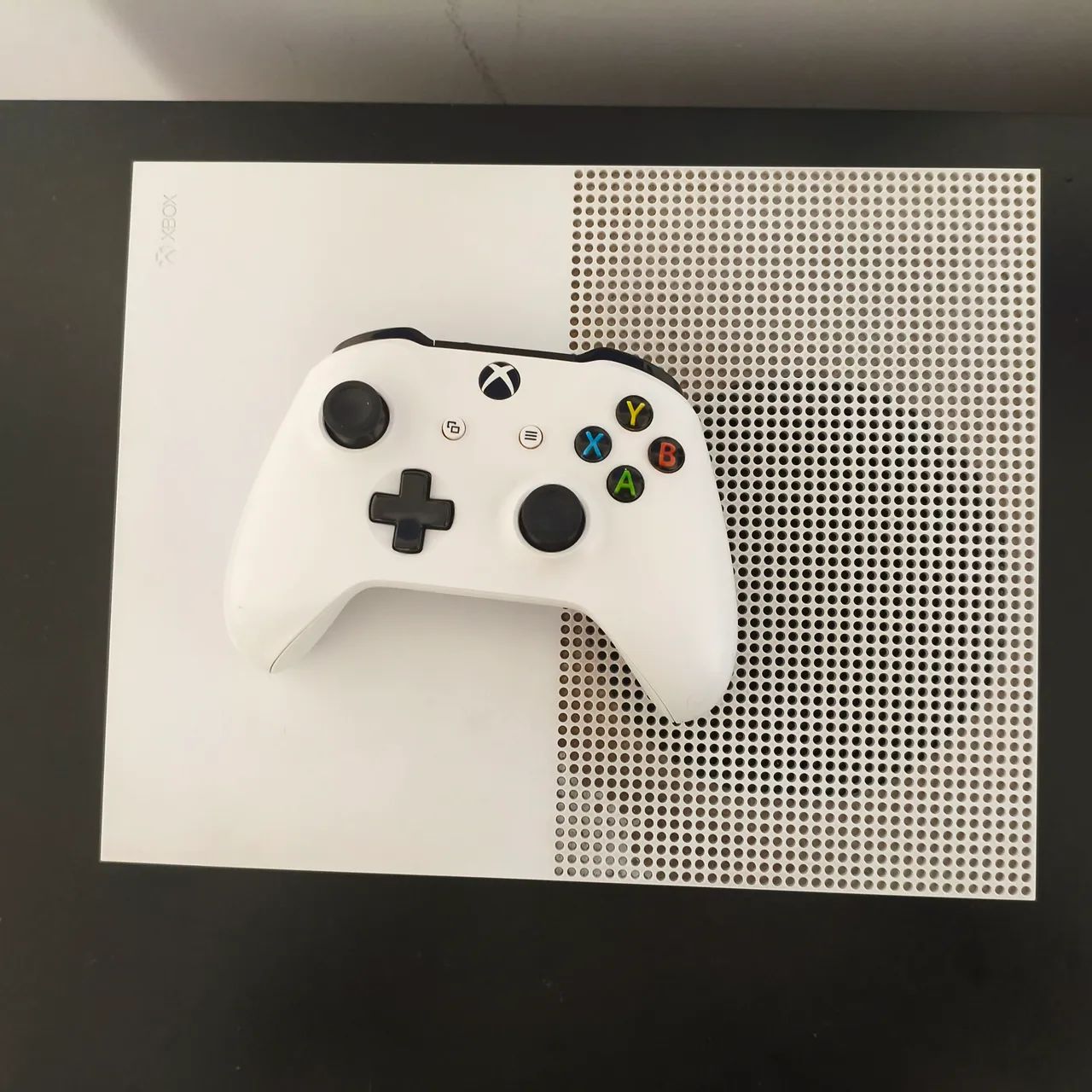 Xbox One S 1TB - Foto 2