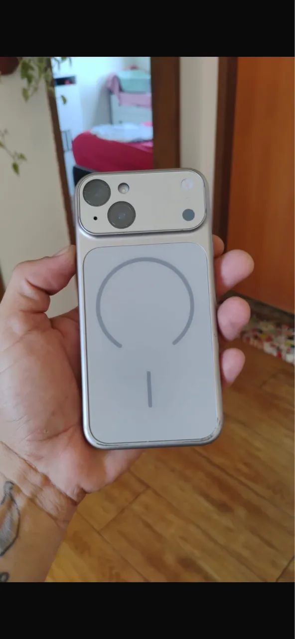Vende-se iPhone 14