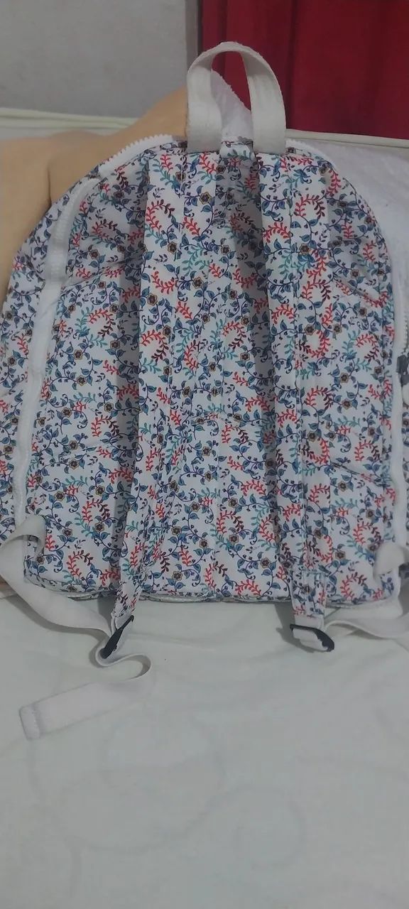 Vendo mochila klinpling original usada em ótimo estado  - Foto 3