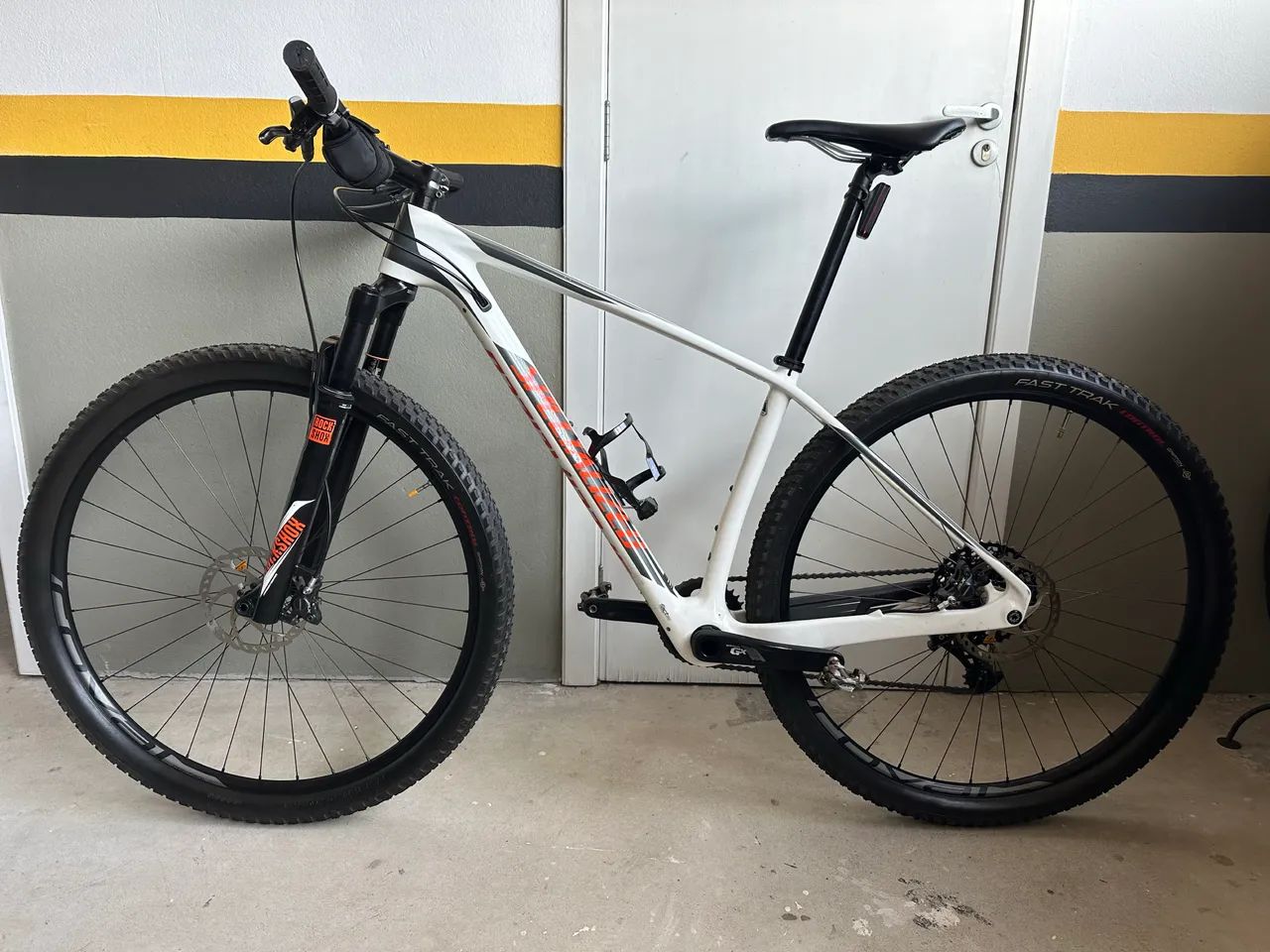 Bicicleta Specialized Stumpjumper Carbon - Foto 4