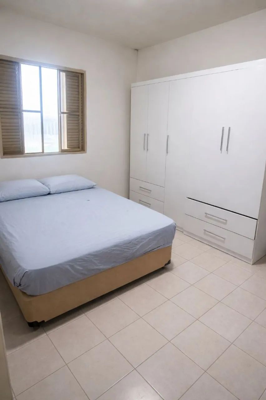 Quarto em residência 