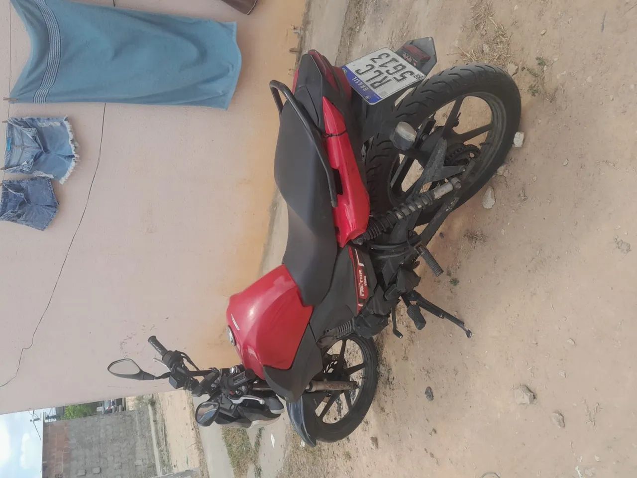 VENDO FACTO 150