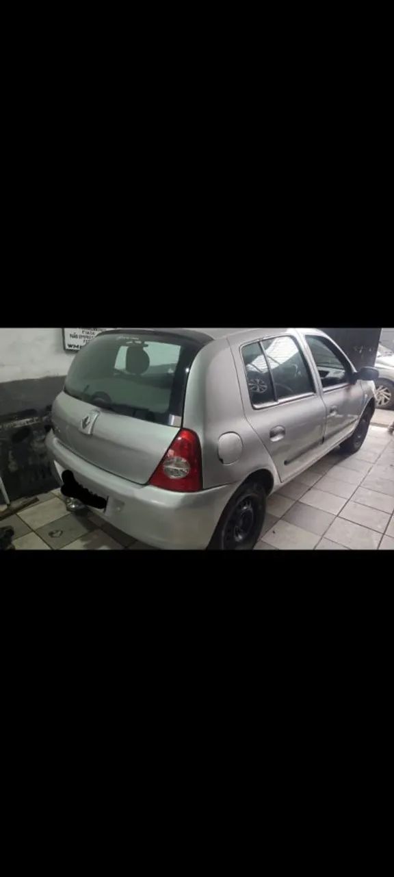 Renault Clio AUTHENTIQUE HI-FLEX 1.0 16V 5P 2006