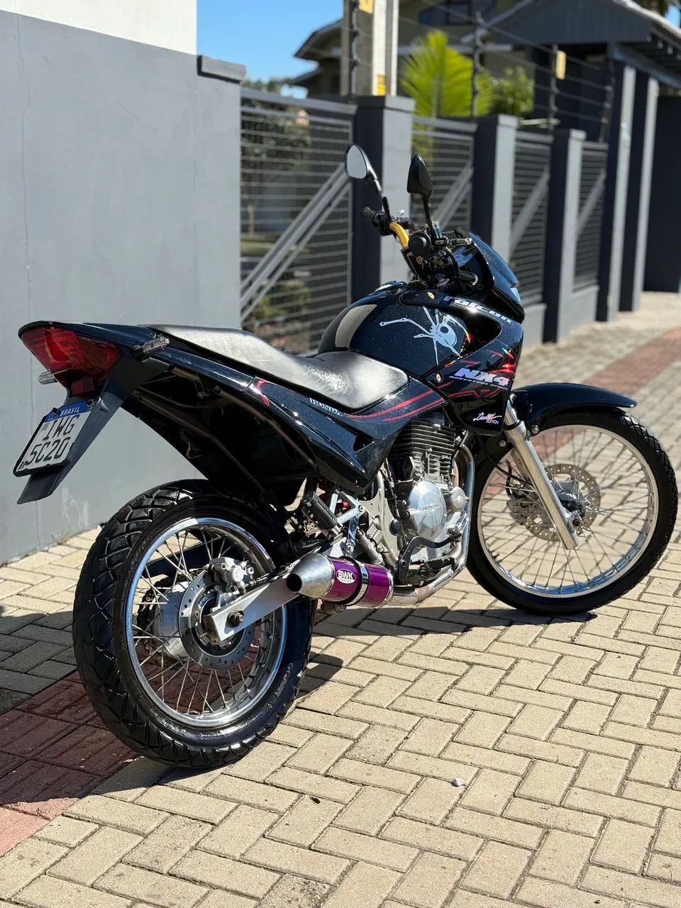Falcon 400