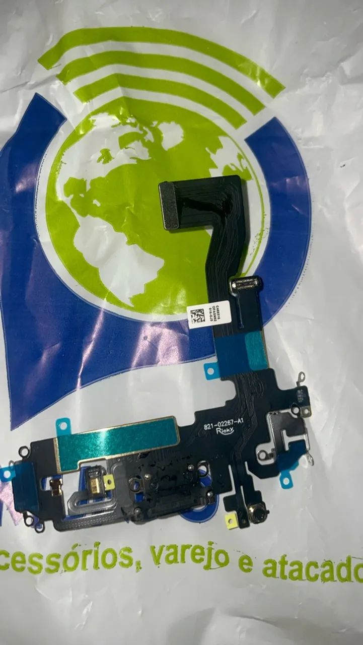 Conector de carga iPhone 12 - Foto 3