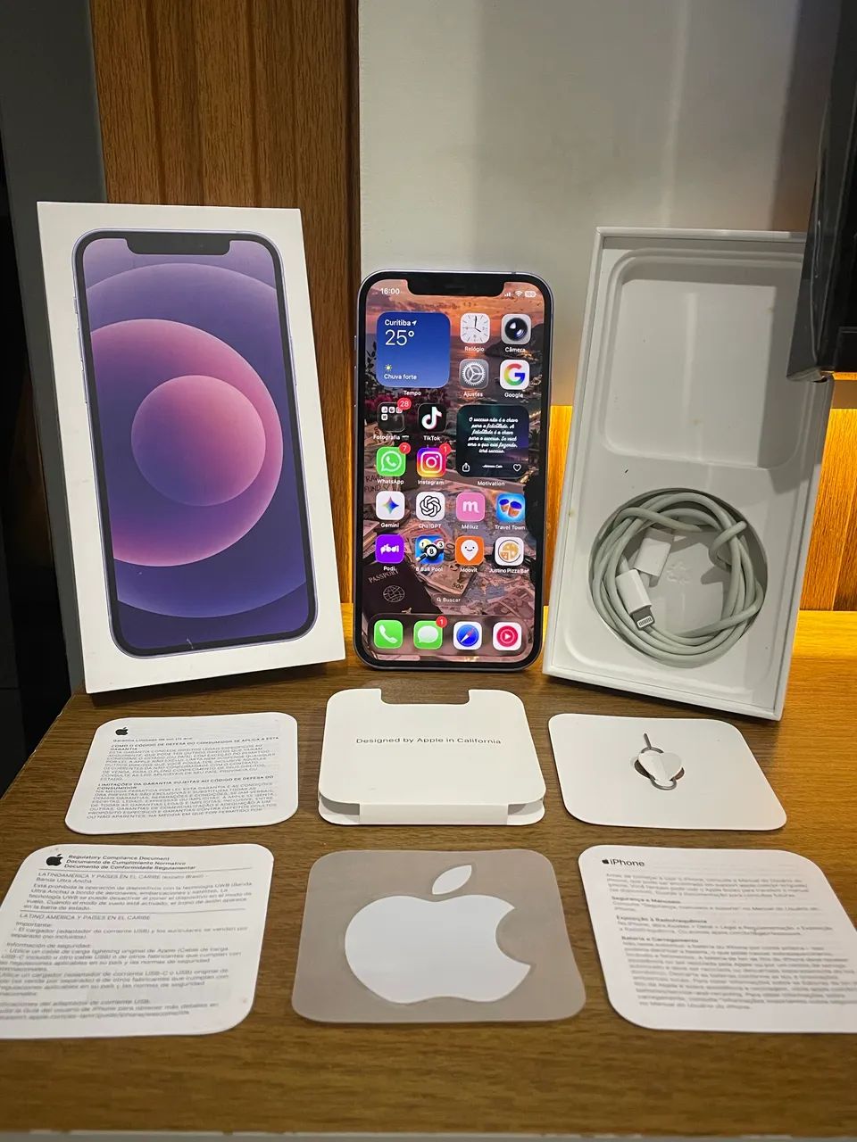 iPhone 12 Roxo 128GB Todo Original Apple, completo na caixa