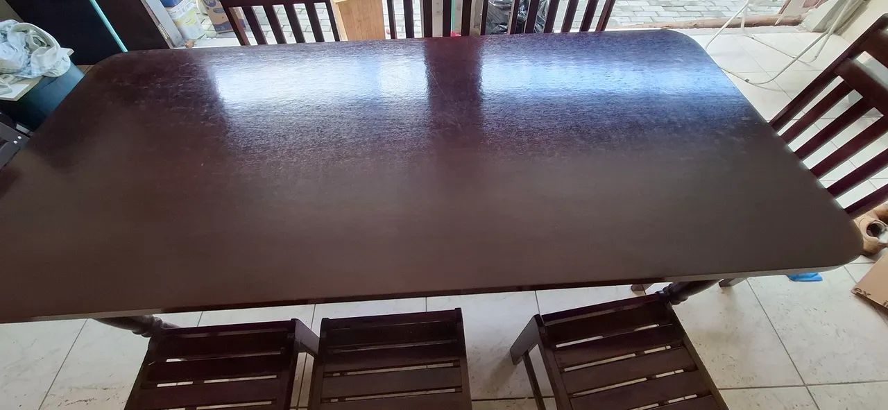 Mesa em Imbuia com 8 cadeiras - Foto 3