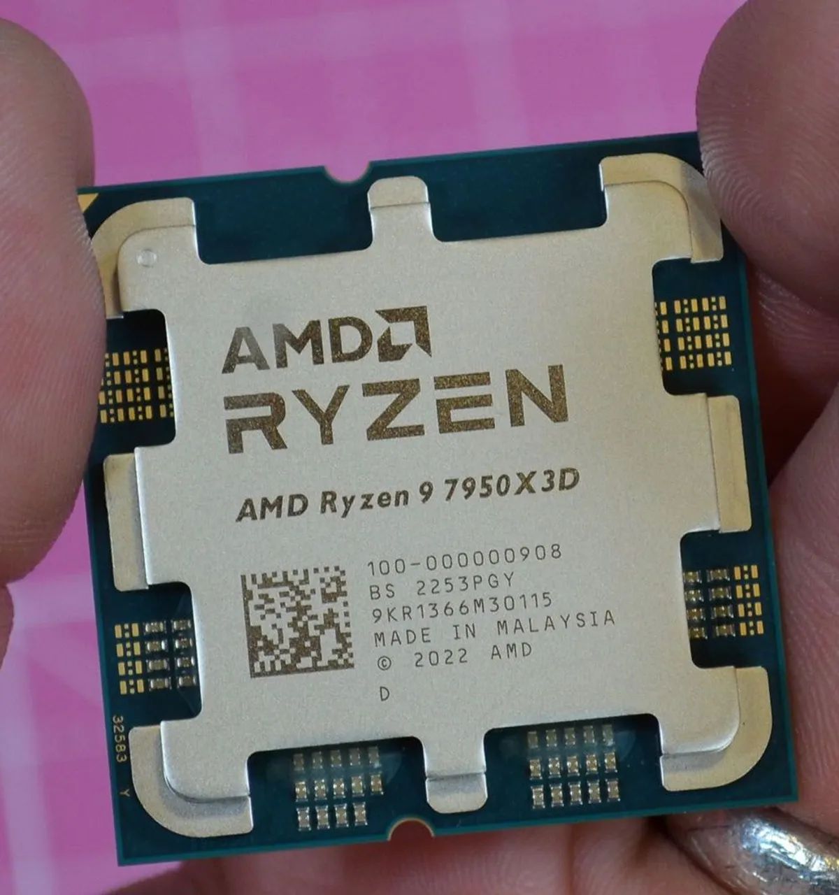 AMD Ryzen9 7950X3D 開封のみ Processador AMD Ryzen 9 7950x3d KaBuM