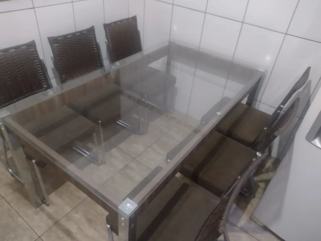 MESA DE ÓTIMA QUALIDADE!
