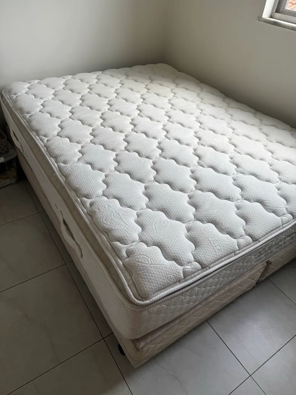  Cama Queen Size