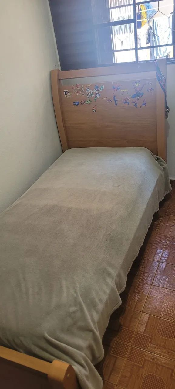 Cama de solteiro 