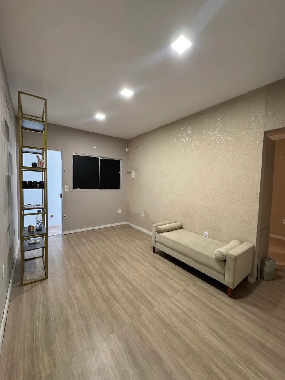 SALA COMERCIAL PARA SERVIÇOS DE BELEZA - Foto 2