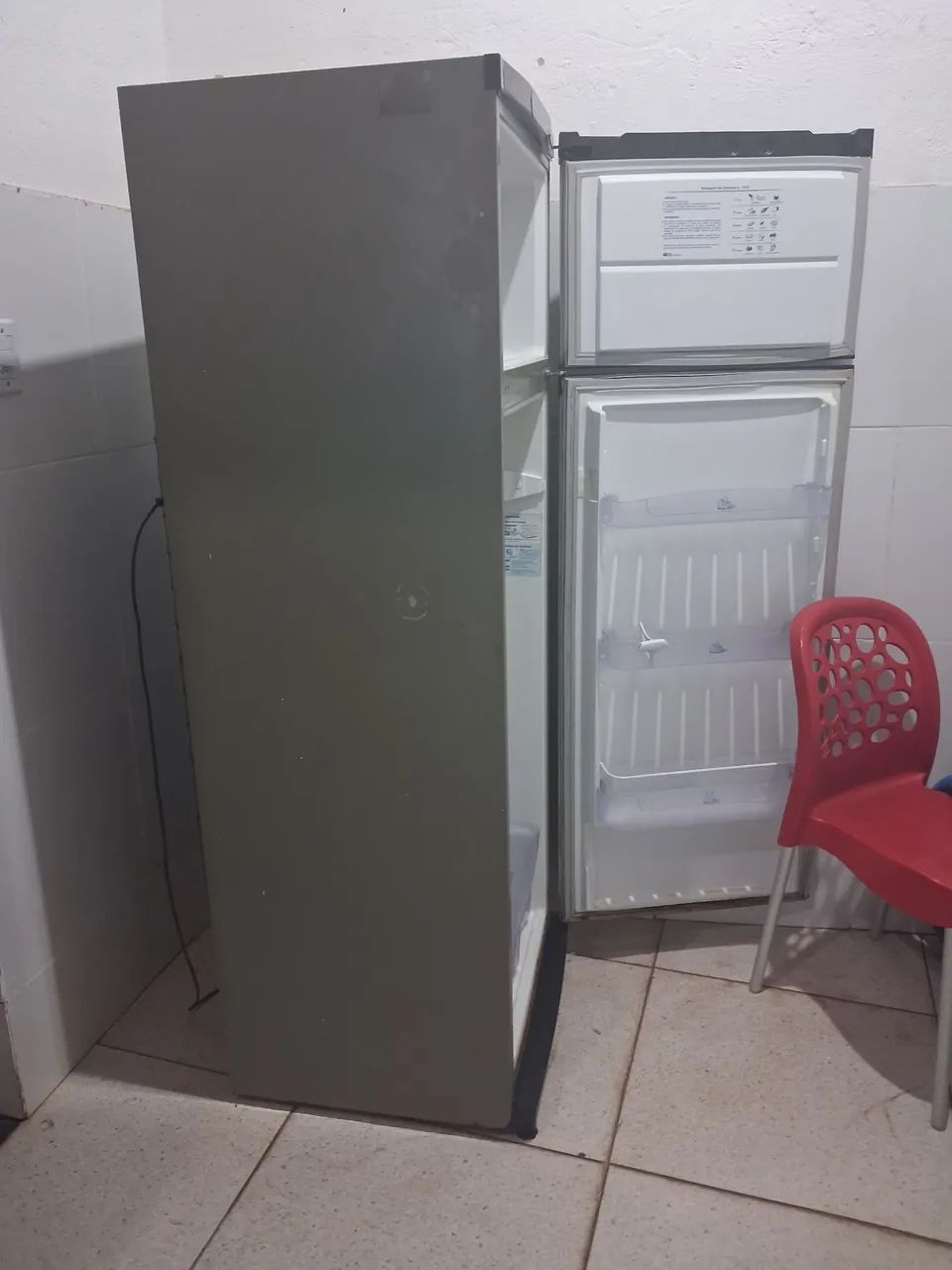 Geladeira so vendo tem conservar no valor  - Foto 5