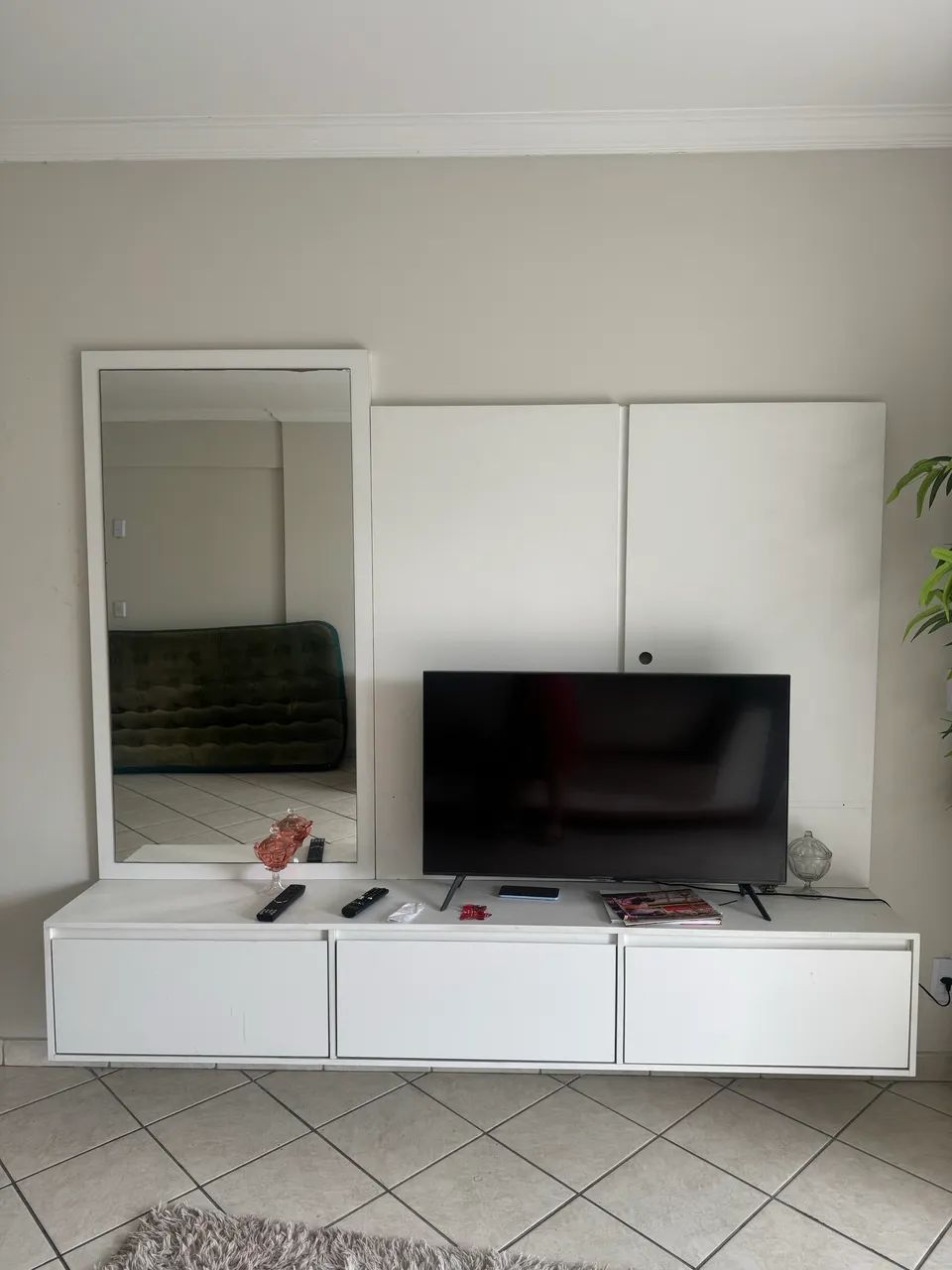 Rack com Painel + Espelho 