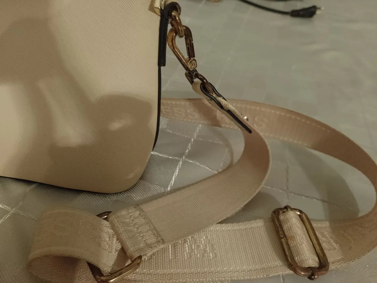 Bolsa wj off white 23cm X 17,5cm X 9,5cm - Foto 2