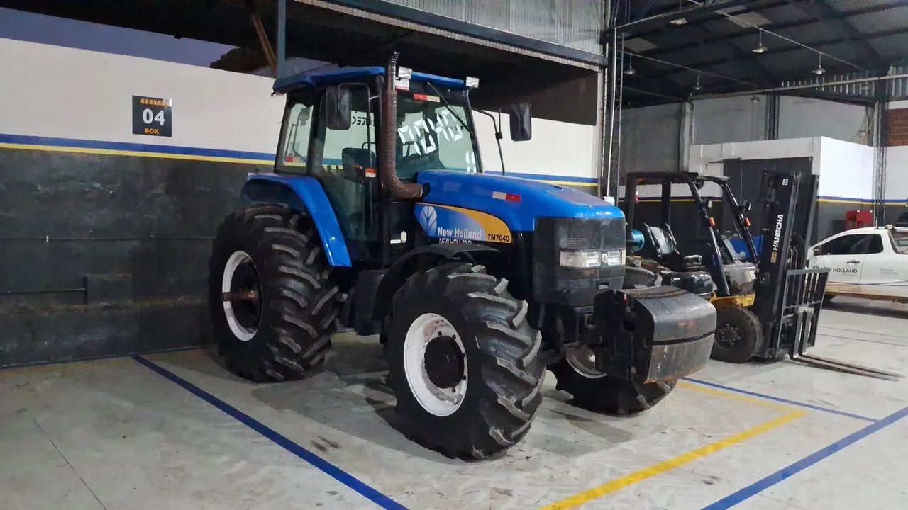 TRATOR TM7040  - Foto 5