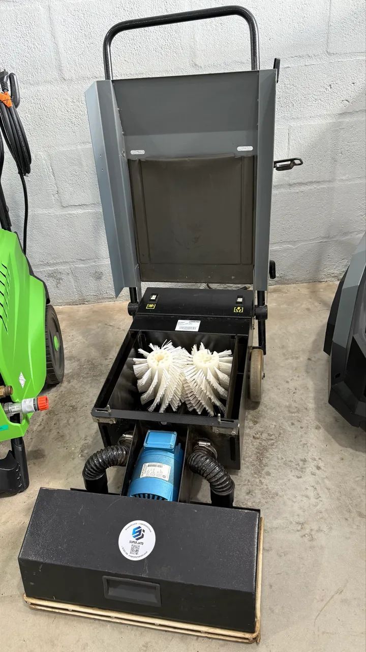 Lavadora de escada rolante Karcher  - Foto 2
