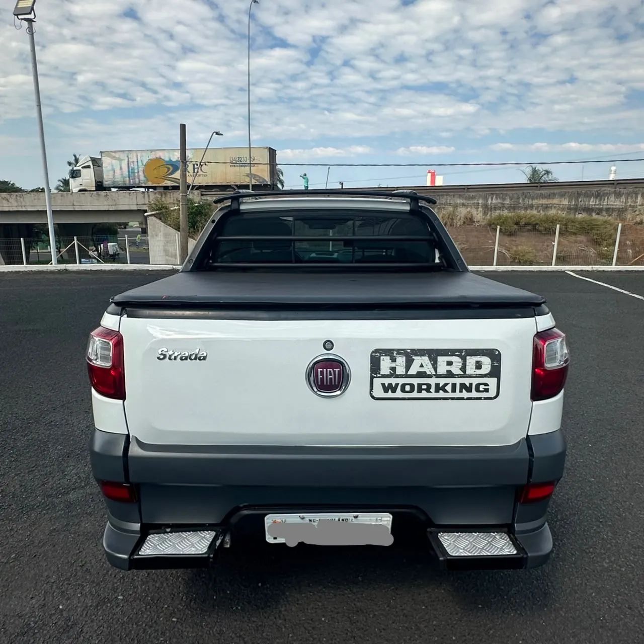 Fiat Strada Working 1.4 MPI Fire Flex 8V CD 2016 - Foto 5