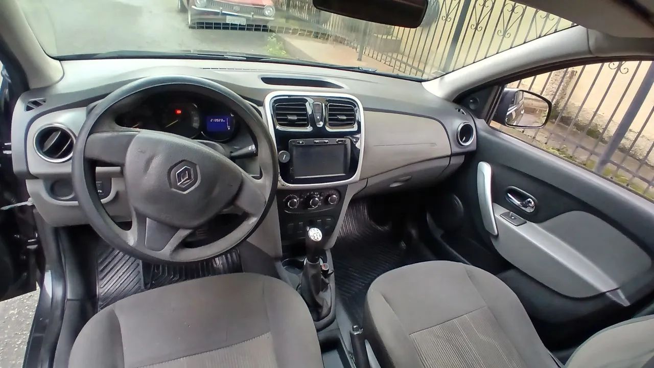Renault Logan Expression Flex 1.6 16V 4P 2017 - Foto 4
