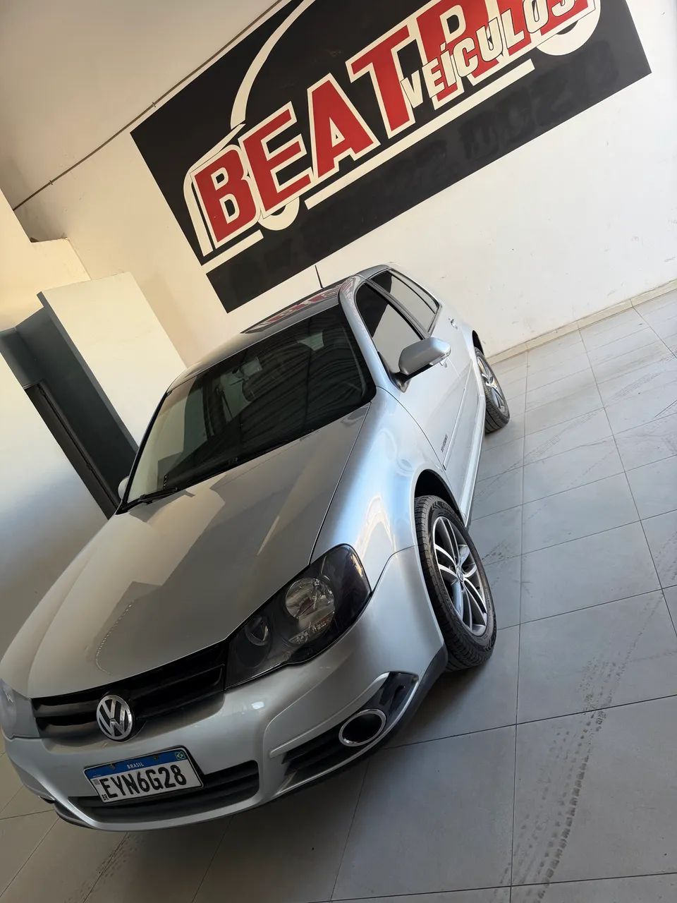 Volkswagen Golf 1.6 MI TOTAL FLEX 8V 4P 2012