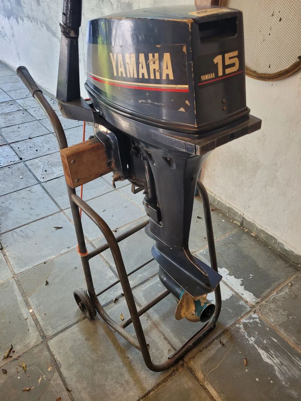 Motor de popa 15HP