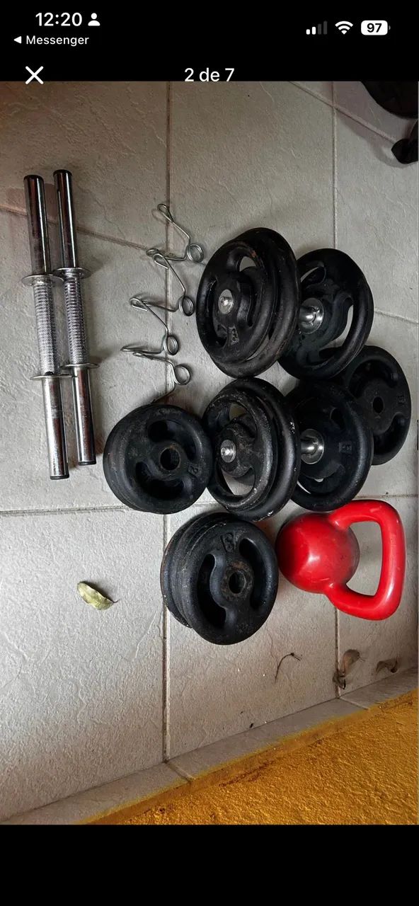 Kit de barra e anilha musculação 