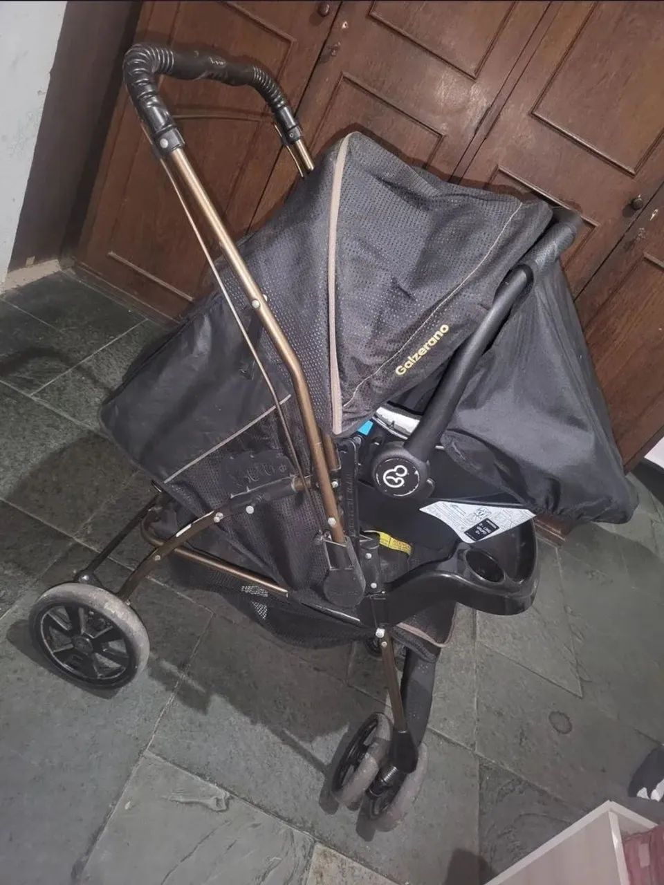Carrinho de bebê  - Foto 2
