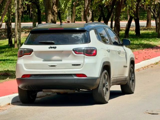 Jeep Compass Night Eagle 2.0 4X2 Flex 16V AUT 2018 - Foto 5