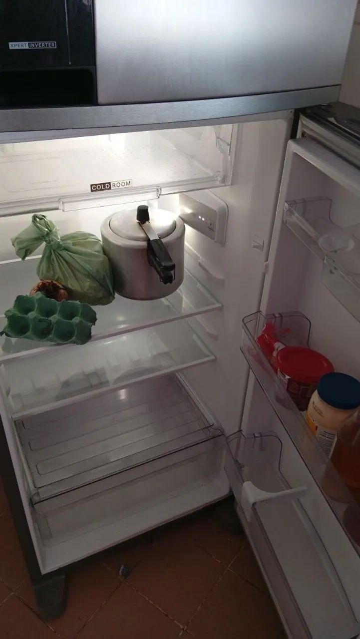 Vendo geladeira Brastemp nova  - Foto 3