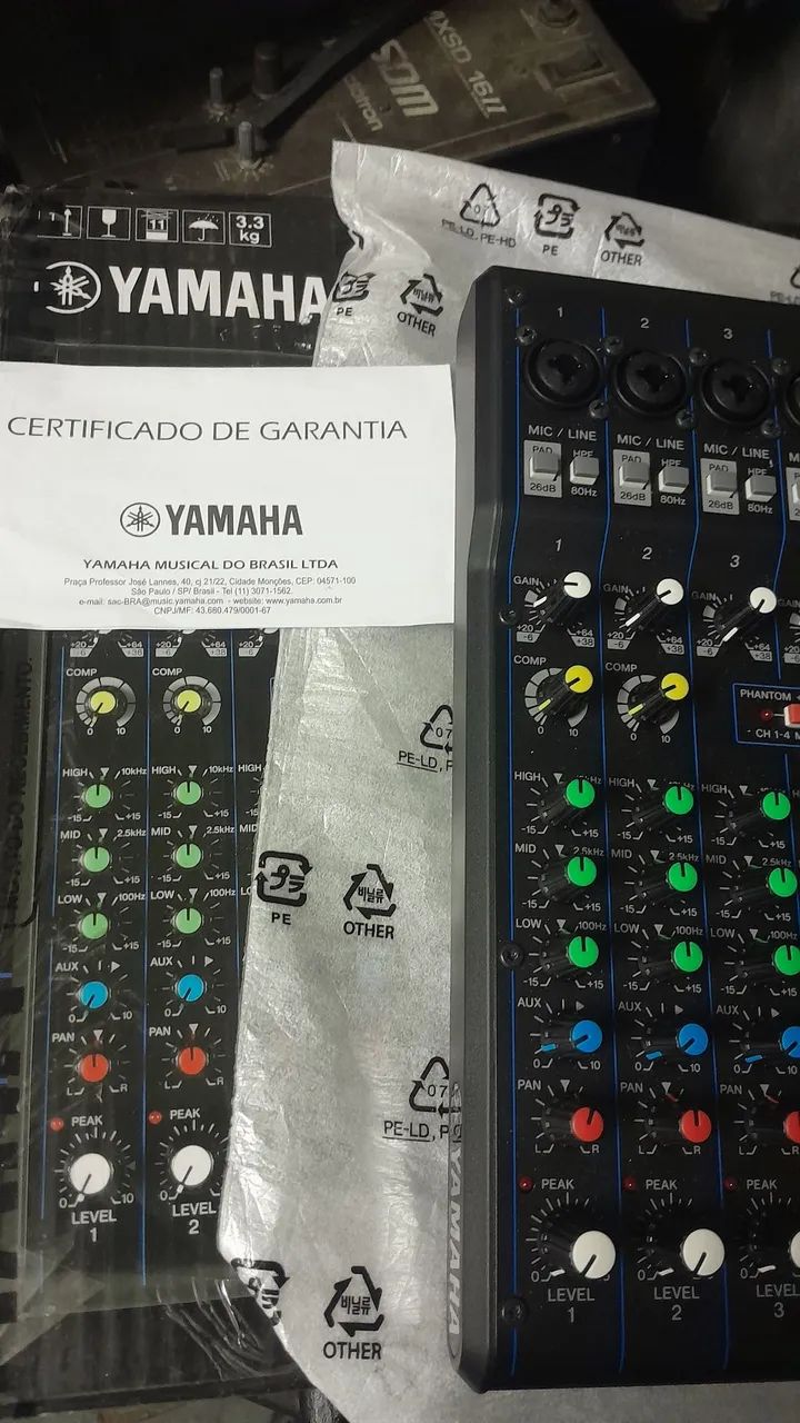 Mesa  Yamaha MG 10 - Foto 2