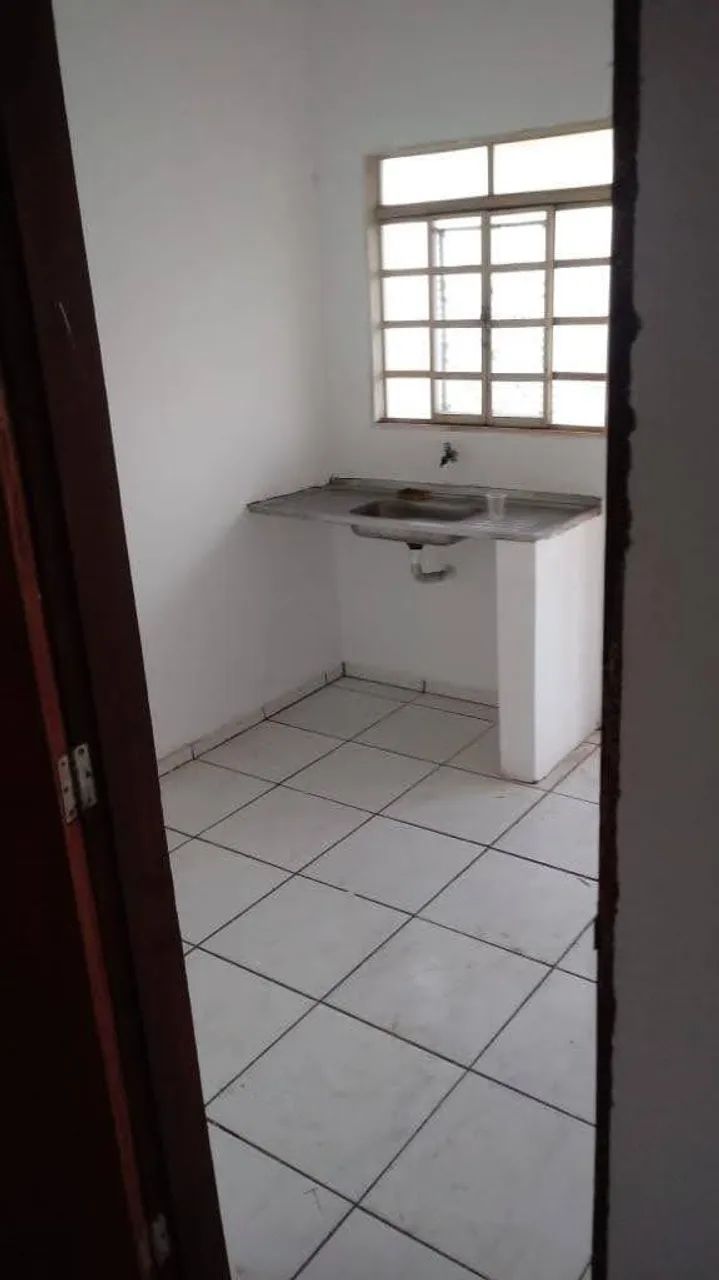 Alugo Kitinet próximo UFMT shopping três Américas  - Foto 4