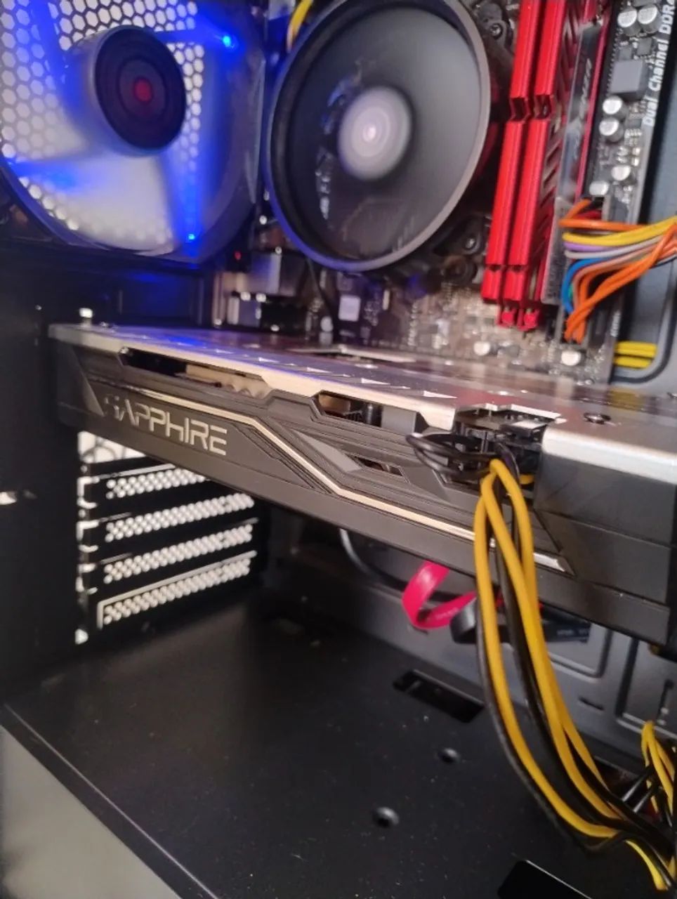 RX 590 Saphire Pulse 8GB ORIGINAL - Foto 2
