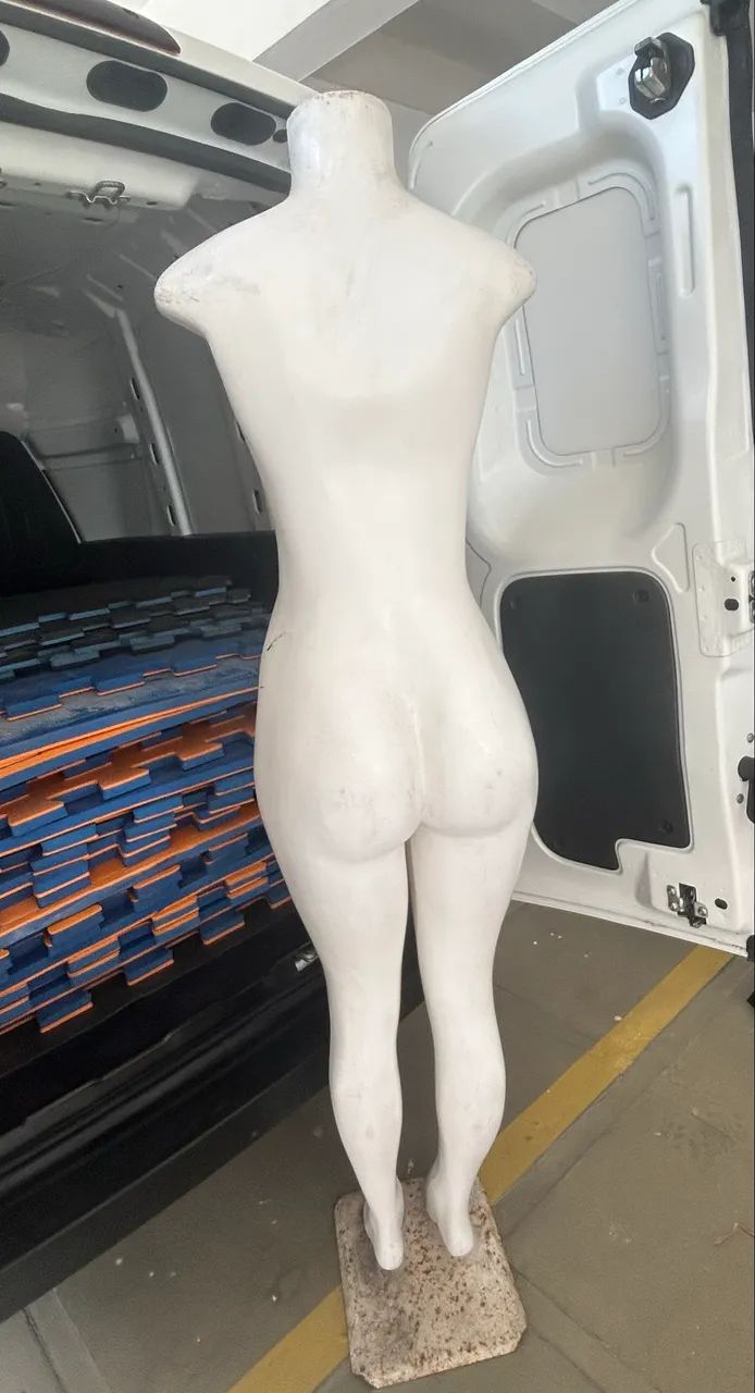 2 manequins Femininos - Foto 4