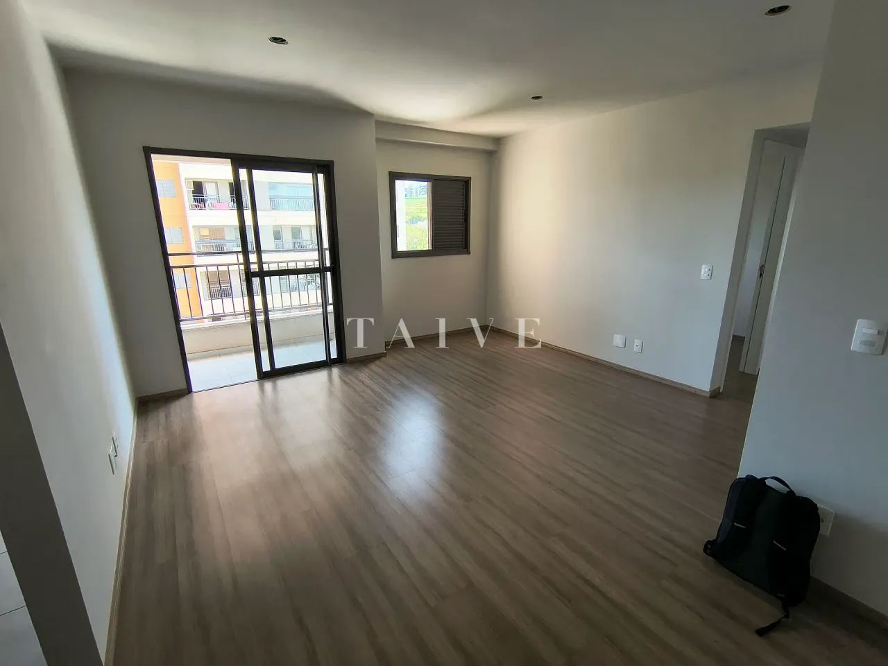 Apartamento à venda, Edifício carmel, 64M² úteis, 2 sendo 1 suíte, Sala estendida, Gleba P - Foto 2