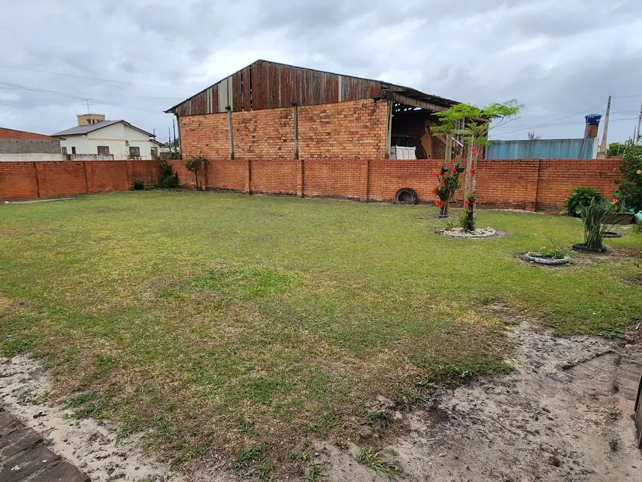 Terreno a 100 metros da av. Inter Praias, próximo da área central - Foto 2