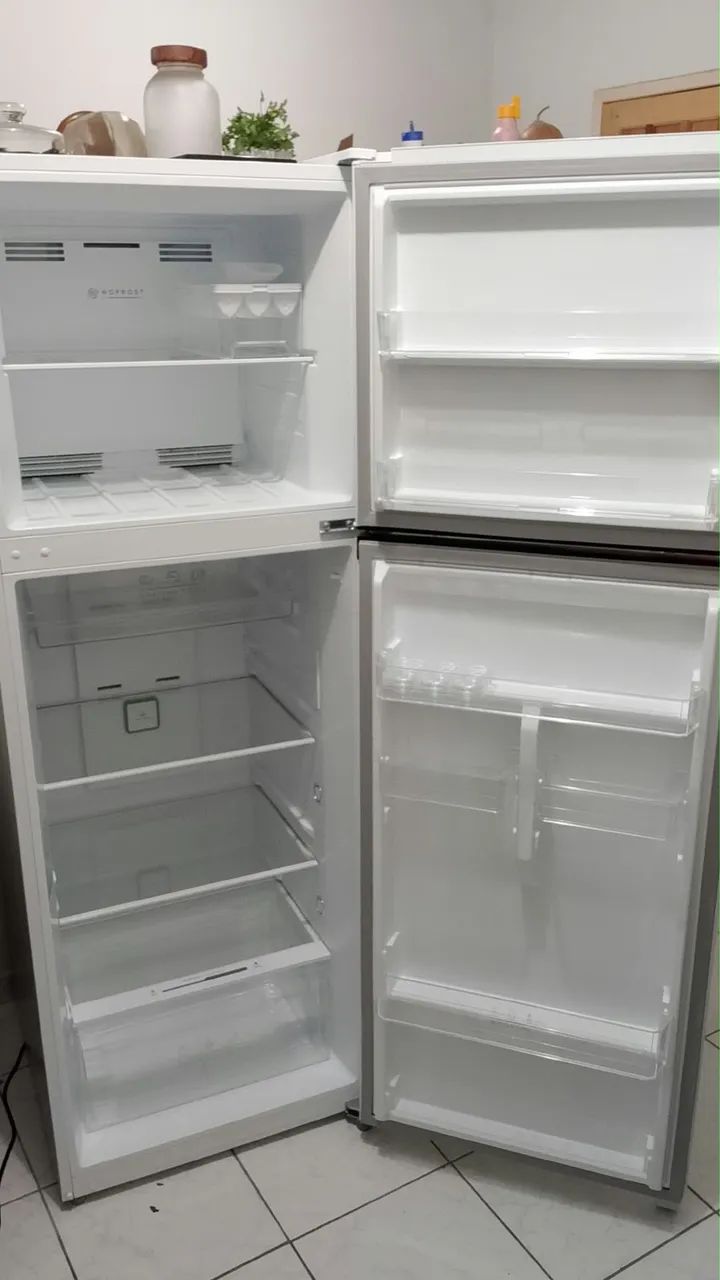 Geladeira midea 347 Litros  - Foto 4