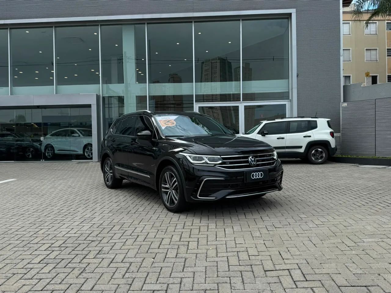 Volkswagen Tiguan ALLSPAC R-LINE 300 TSI 2.0 2025