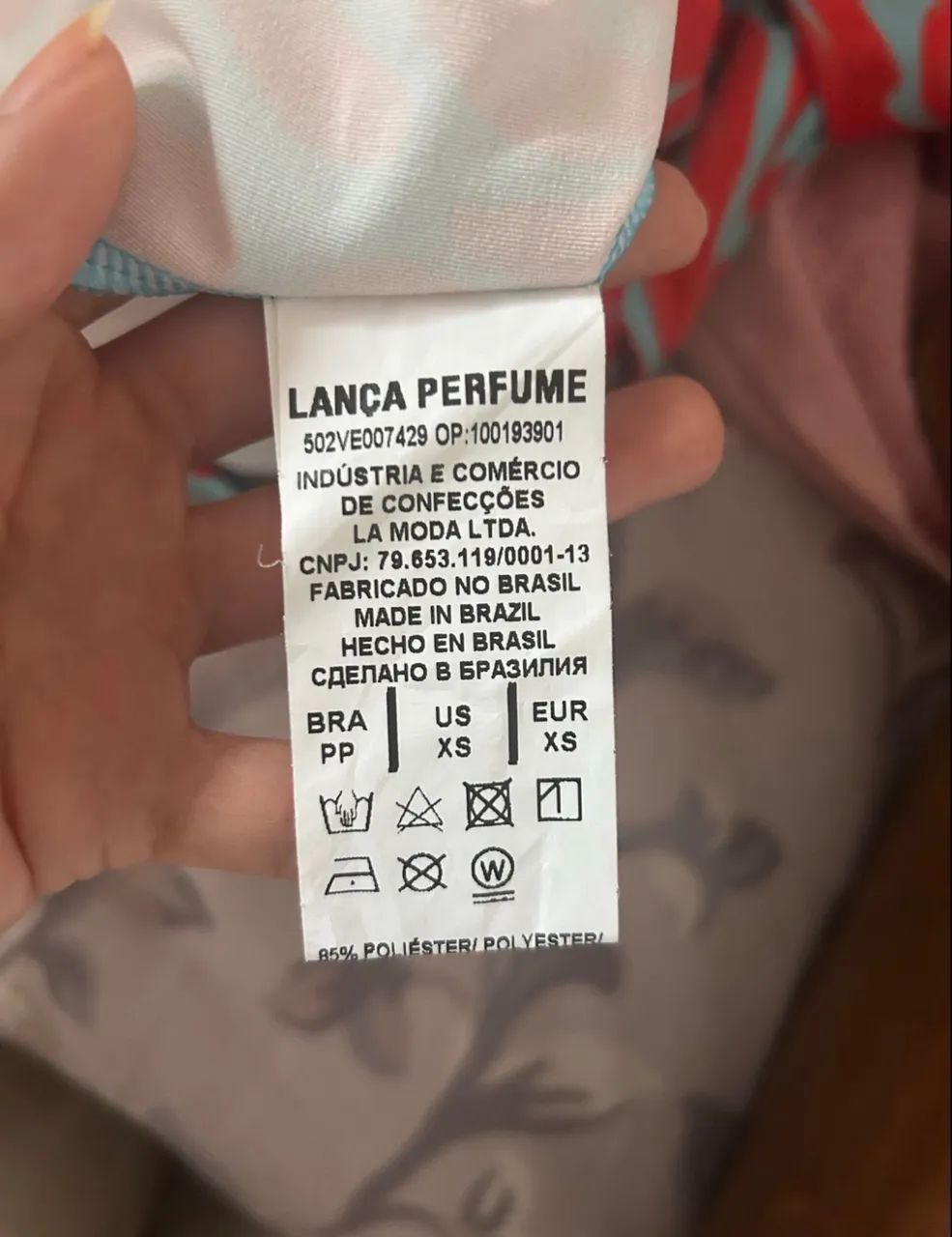 VESTIDO ESTAMPADO - lança perfume - Foto 5