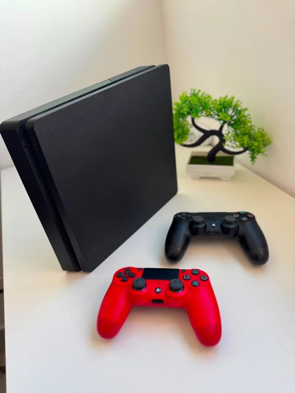 PS4 slim 1TB + 2 controles originais  (garantia e parcelamento)  - Foto 2
